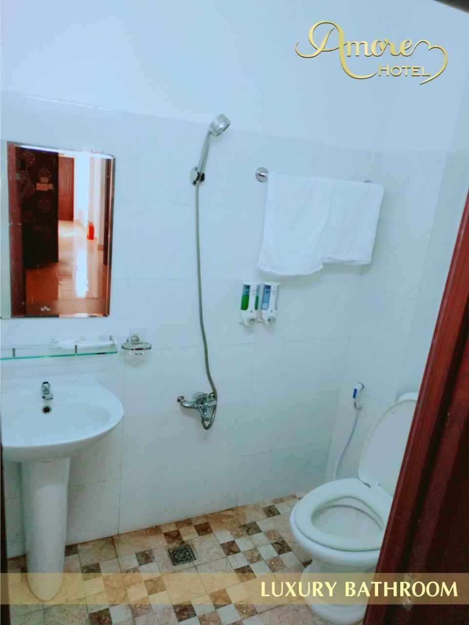 Amore Hotel Can Tho Buitenkant foto